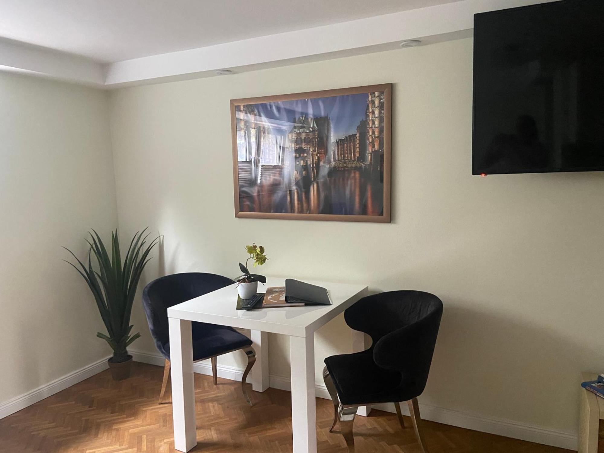 Schick Hamburg Apartment เกสทาคท์ ภายนอก รูปภาพ